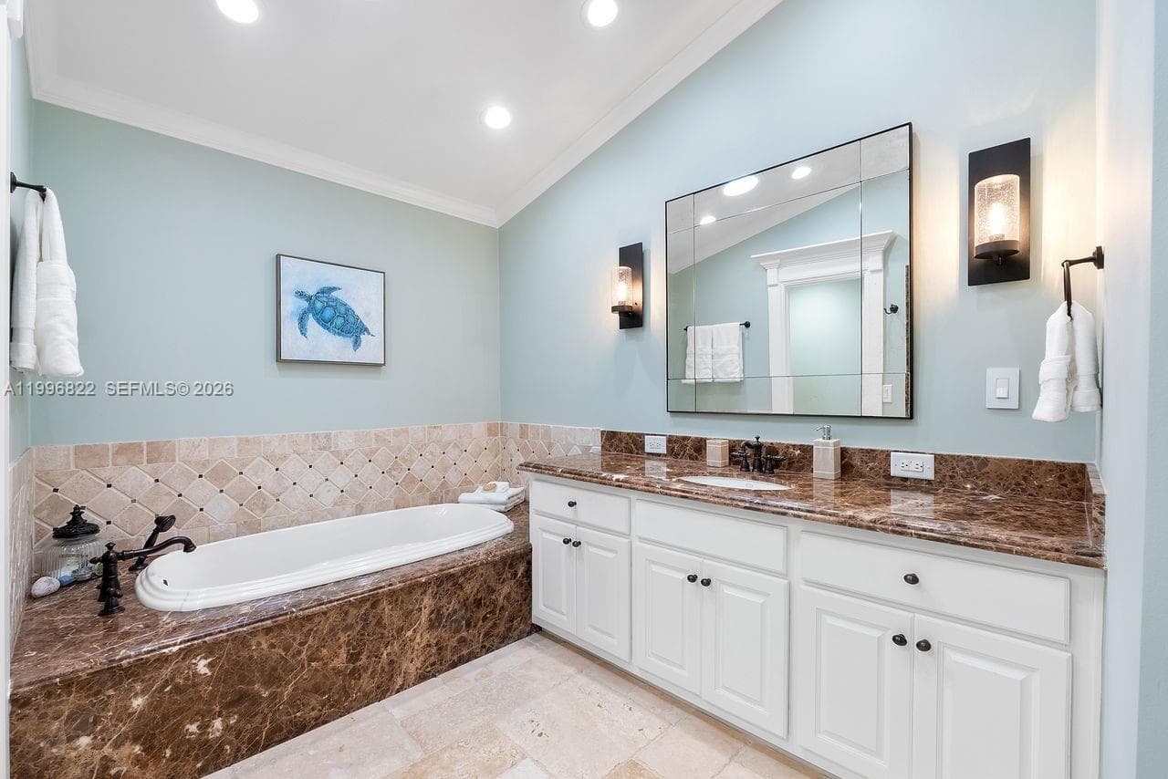 3333 30th Ave photo 17