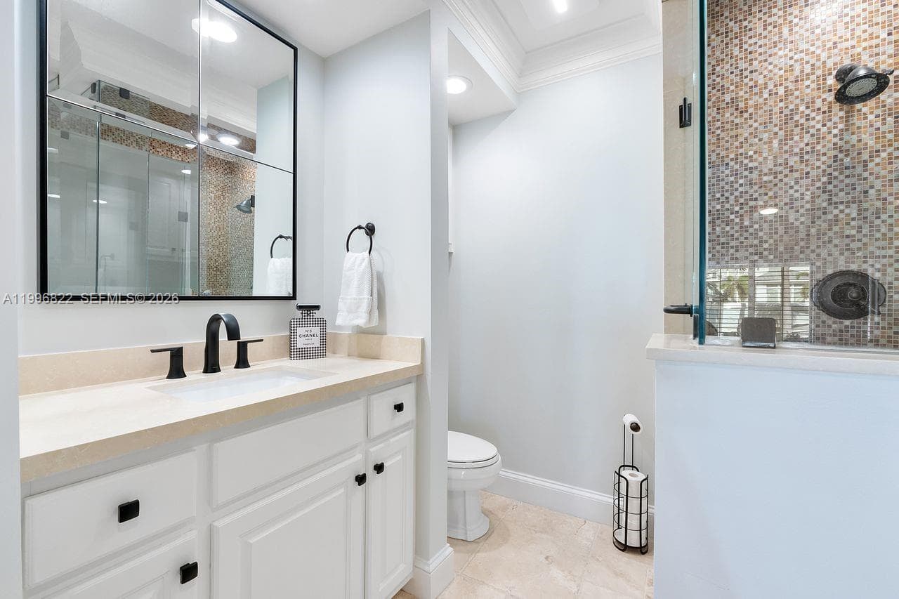 3333 30th Ave photo 16