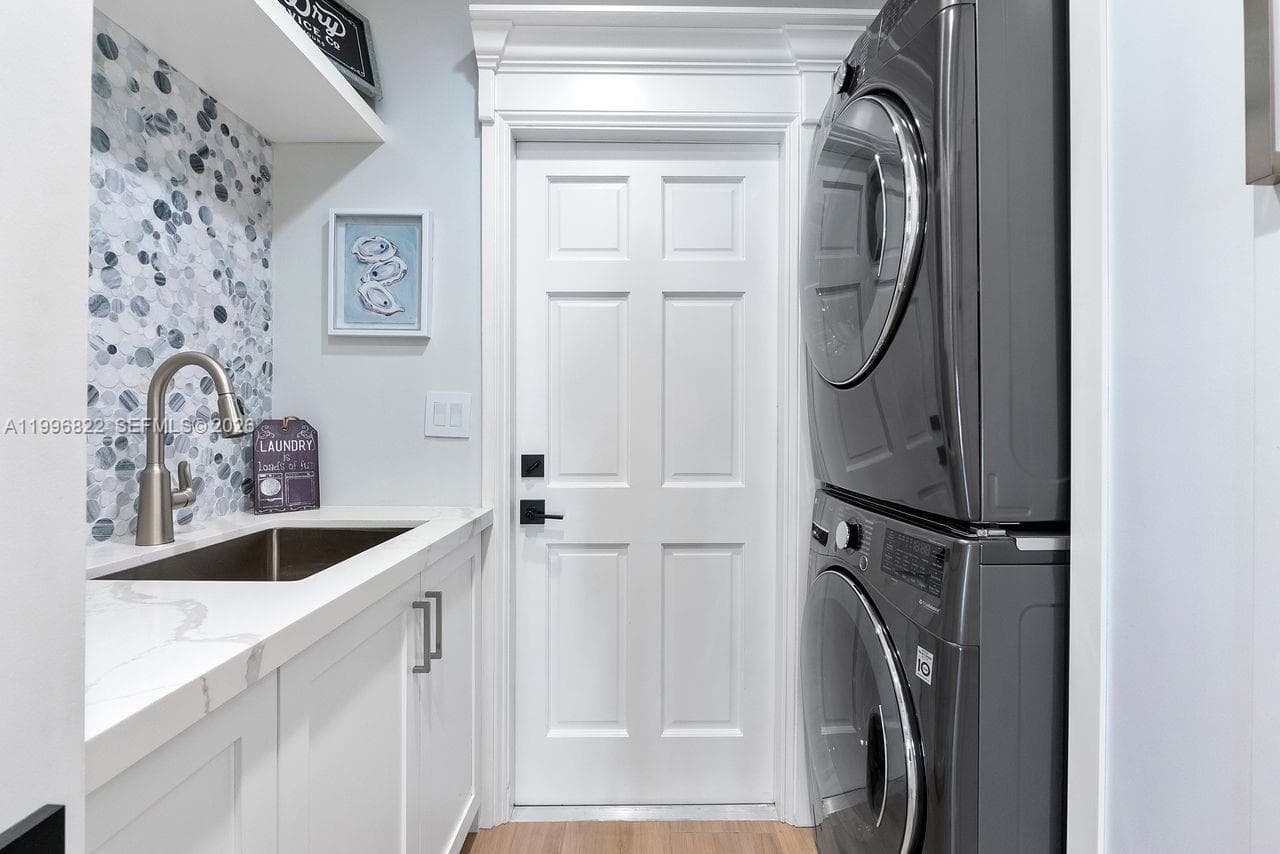 3333 30th Ave photo 22