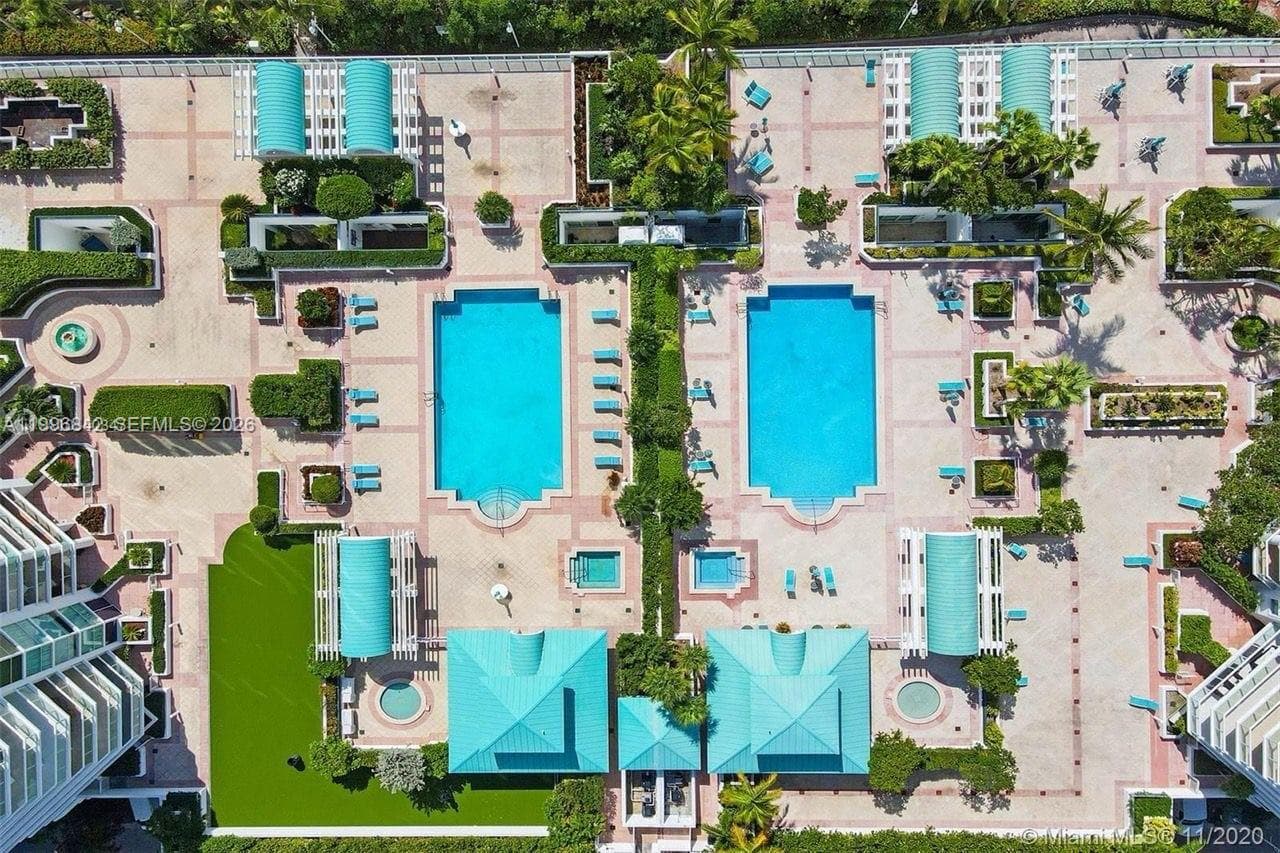 16400 Collins Ave 2543 photo 12