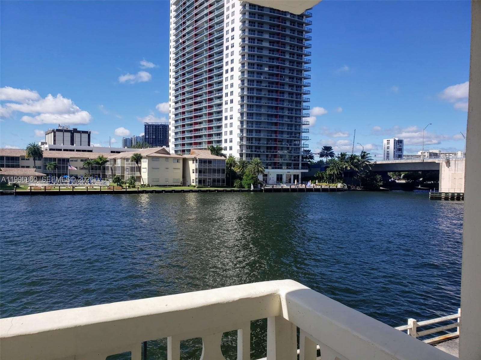 1817 S Ocean Dr 221 photo 7