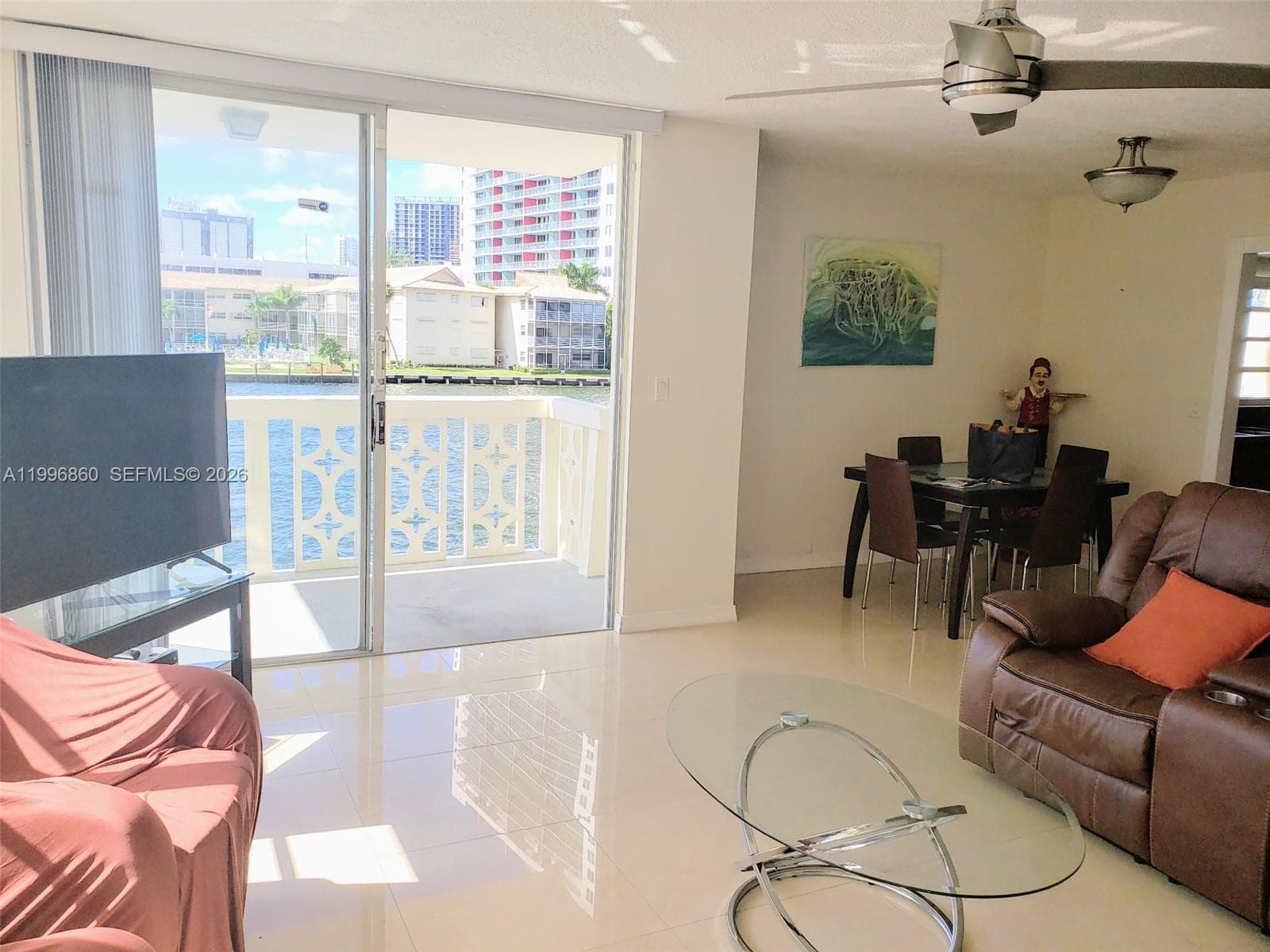 1817 S Ocean Dr 221 photo 11