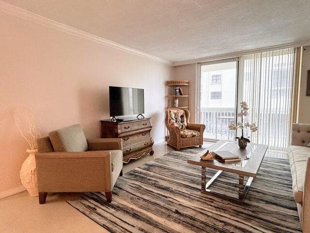 125 S Ocean Avenue 207 photo 2