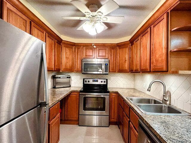 125 S Ocean Avenue 207 photo 6