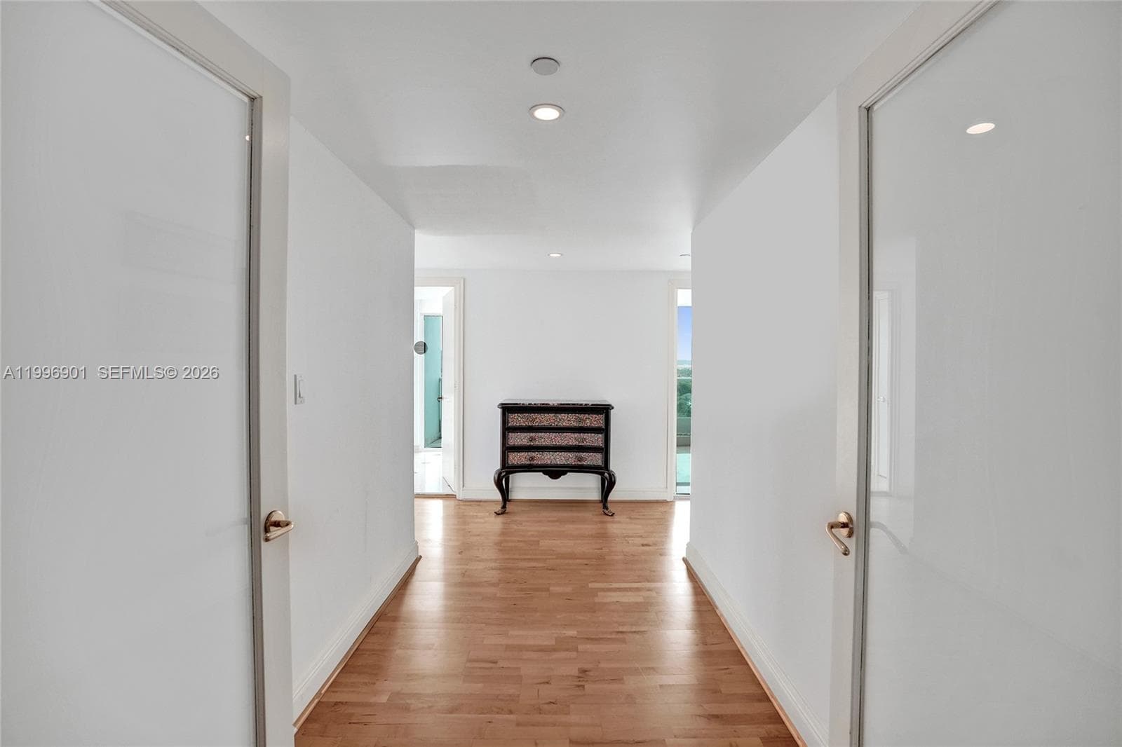 19955 38th Ct 1002 photo 13