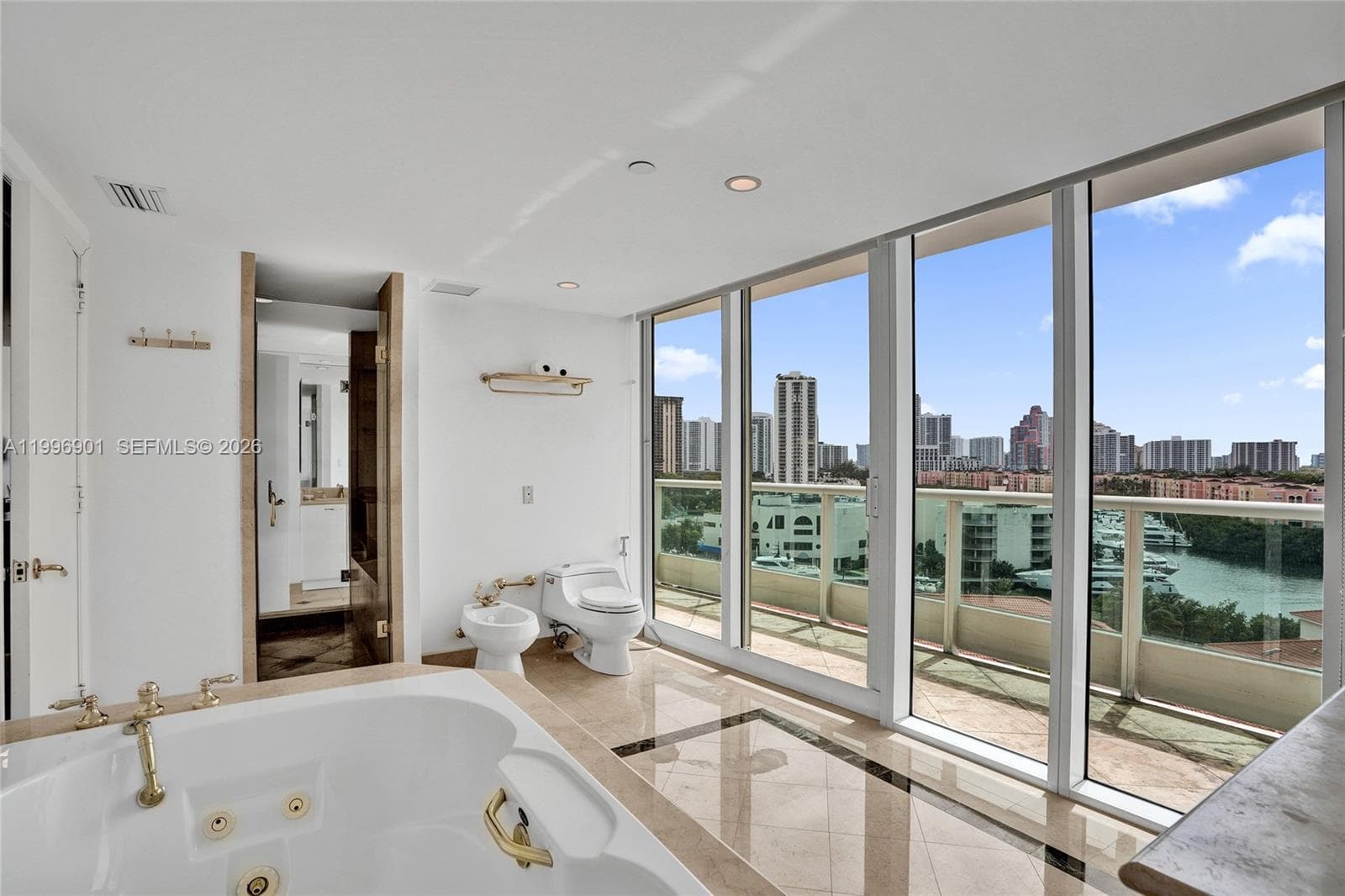 19955 38th Ct 1002 photo 18