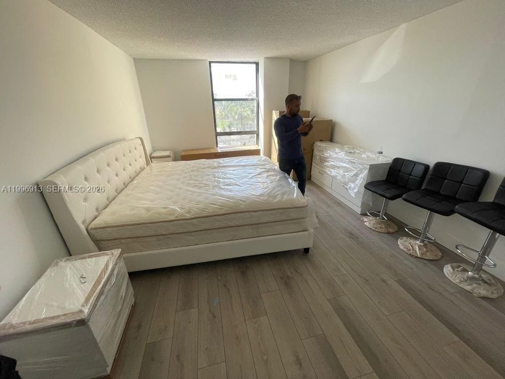 2350 135th St 308 photo 7