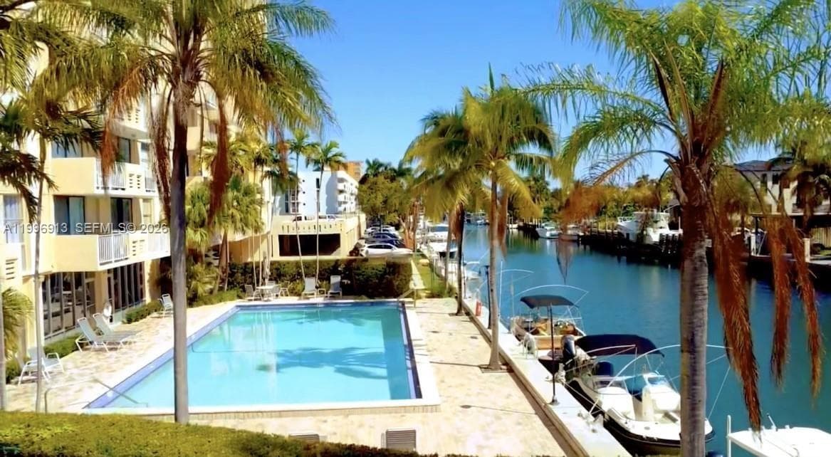 2350 135th St 308 photo 1