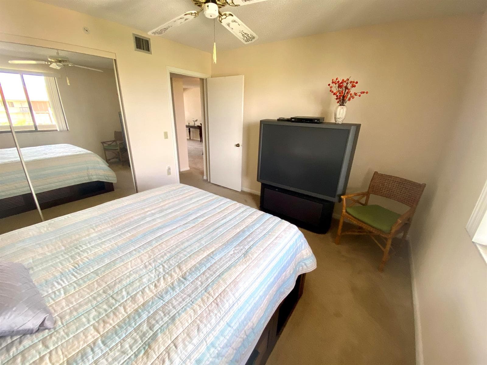 2301 Marina Isle Way Unit 503 photo 17