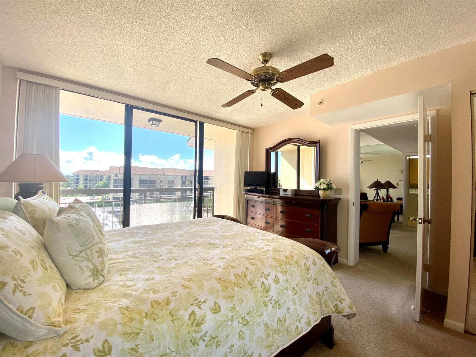 2301 Marina Isle Way Unit 503 photo 7