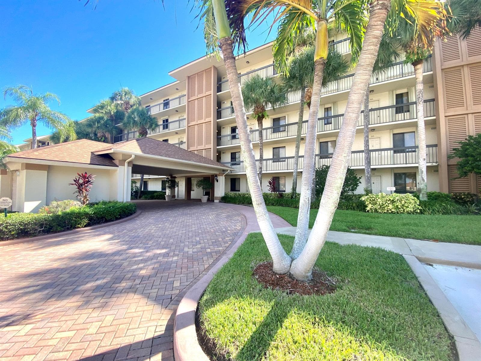 2301 Marina Isle Way Unit 503 photo 11
