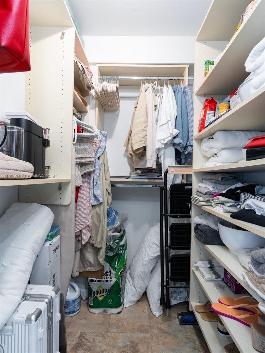 10275 Collins Ave 402 photo 9