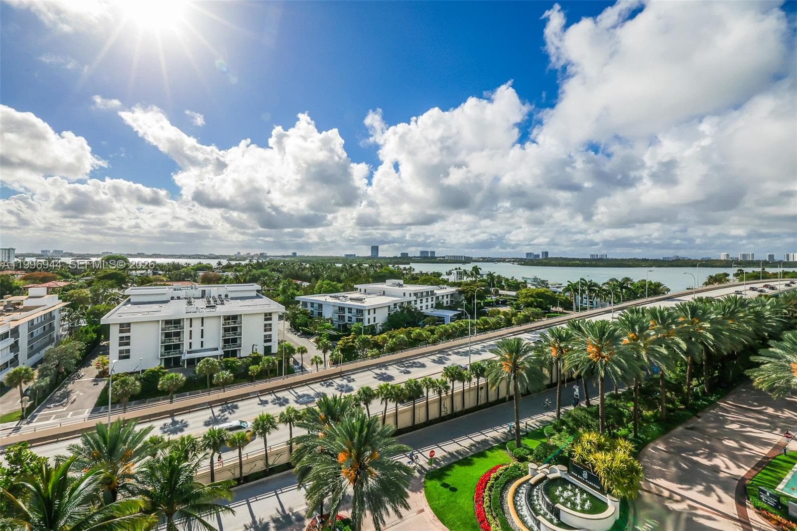 10275 Collins Ave 722 photo 17
