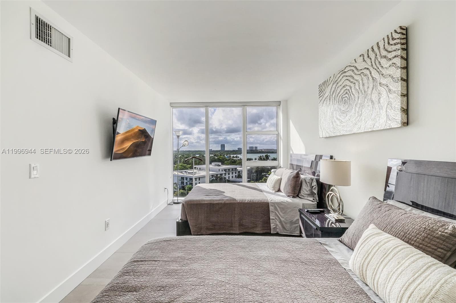10275 Collins Ave 722 photo 12