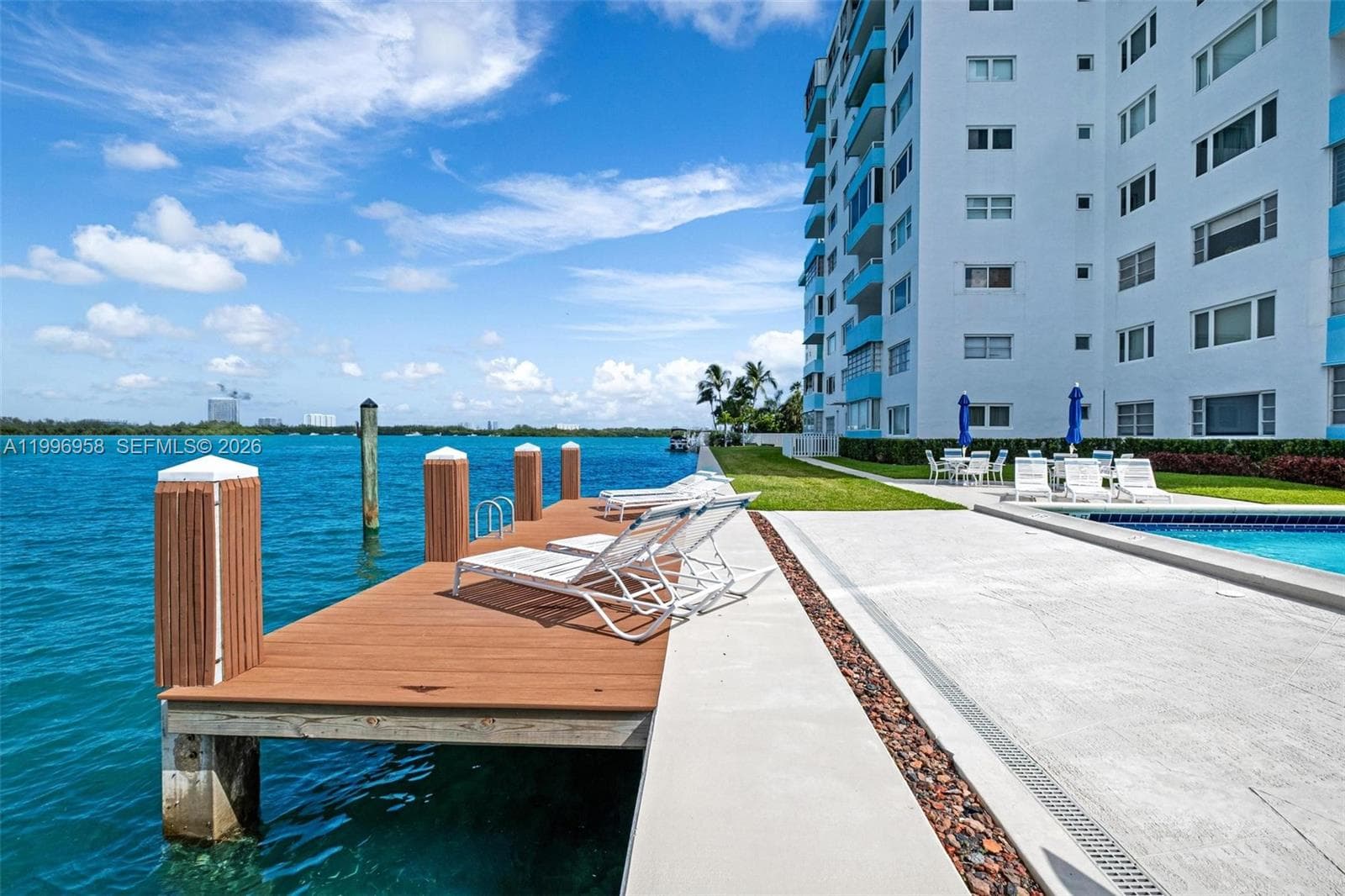 10300 Bay Harbor Dr 9D photo 4