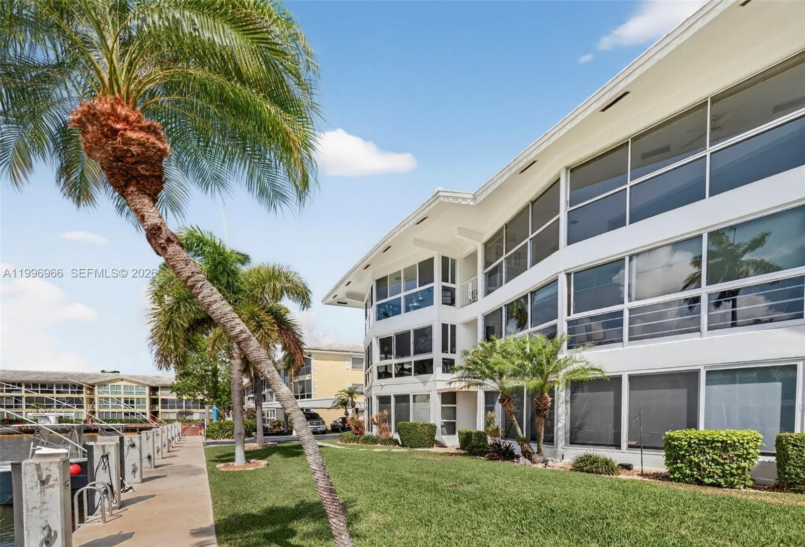 3050 48th St 210 photo 6