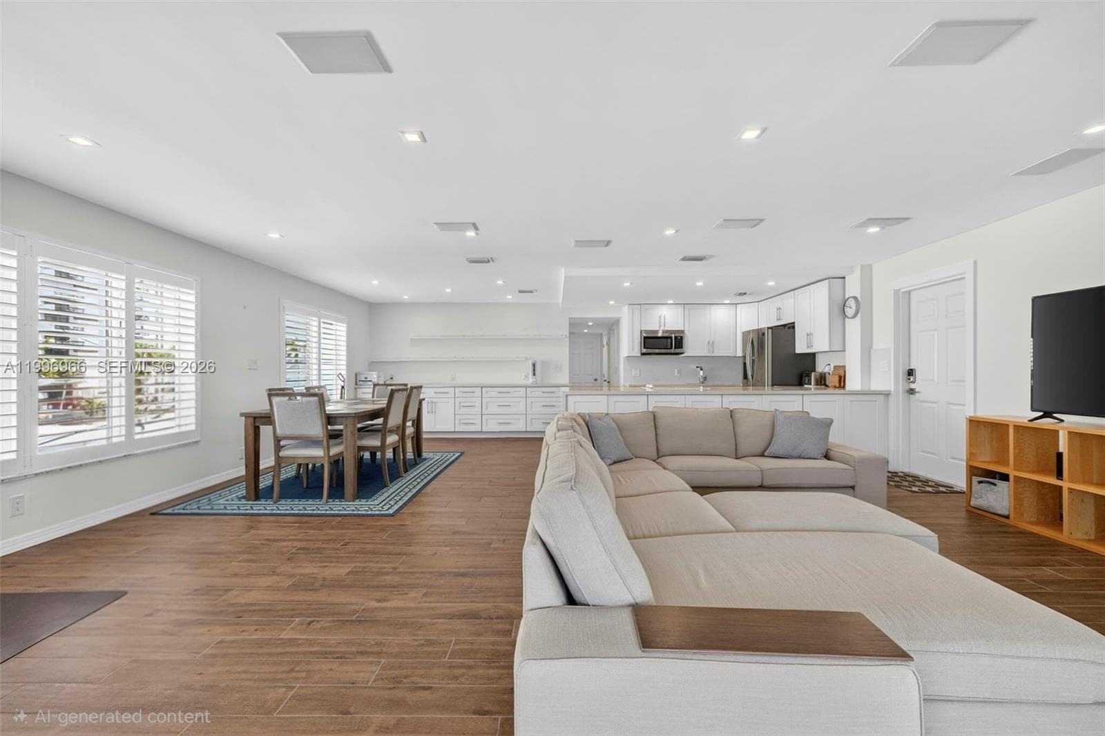 3050 48th St 210 photo 12