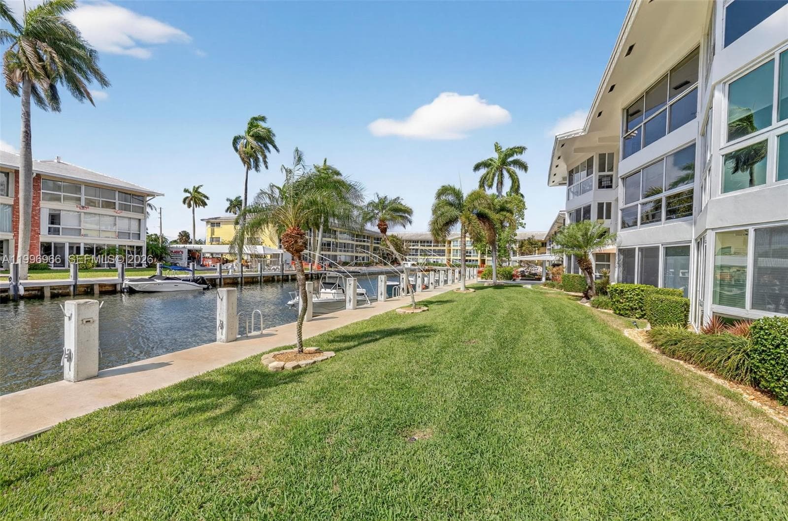 3050 48th St 210 photo 4