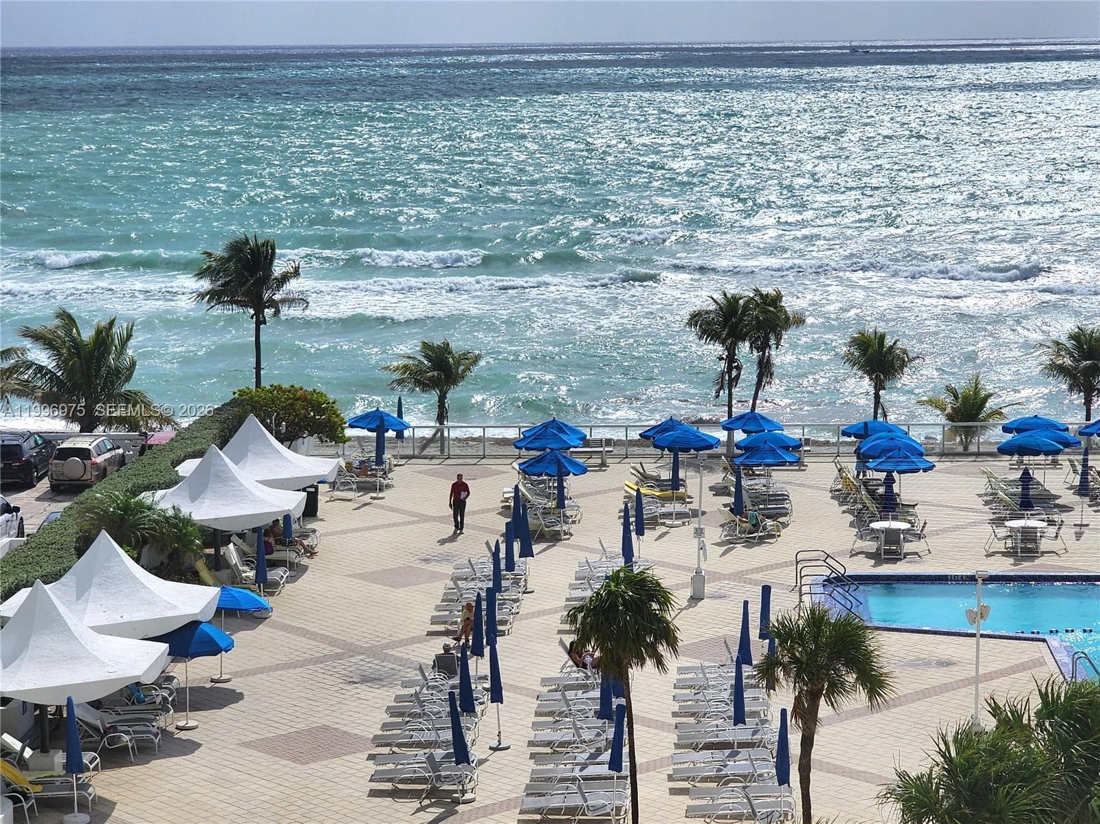 2030 Ocean Dr 515 photo 14