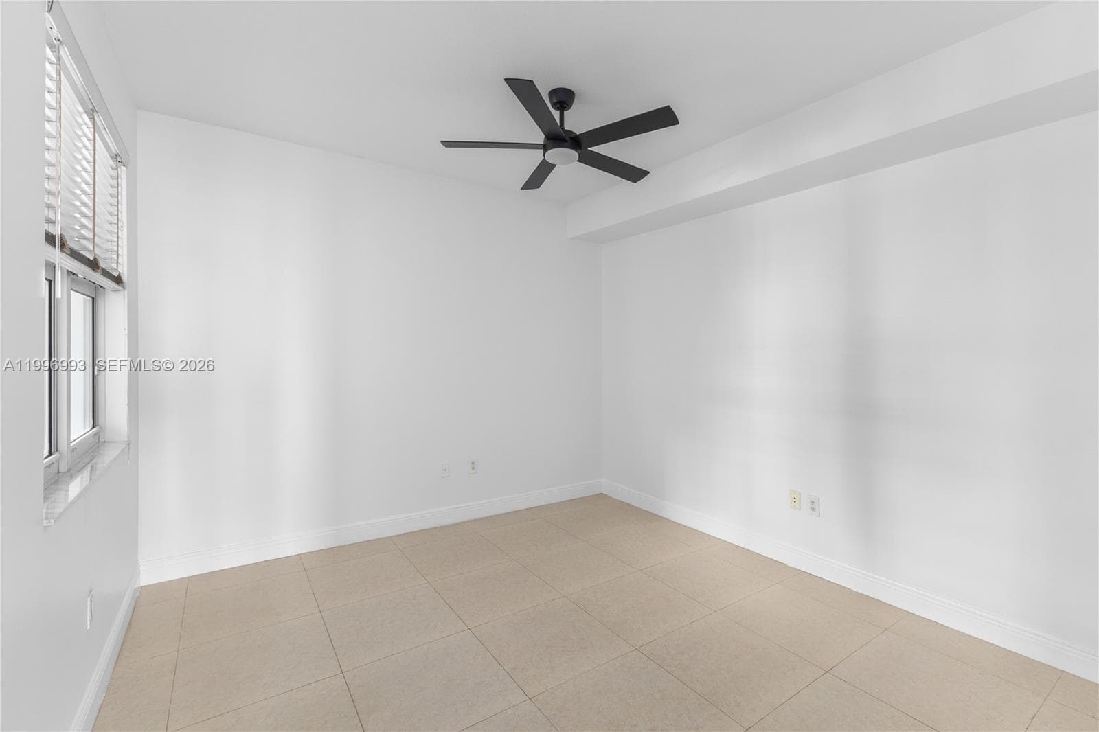 7914 Harbor Island Dr 205 photo 25