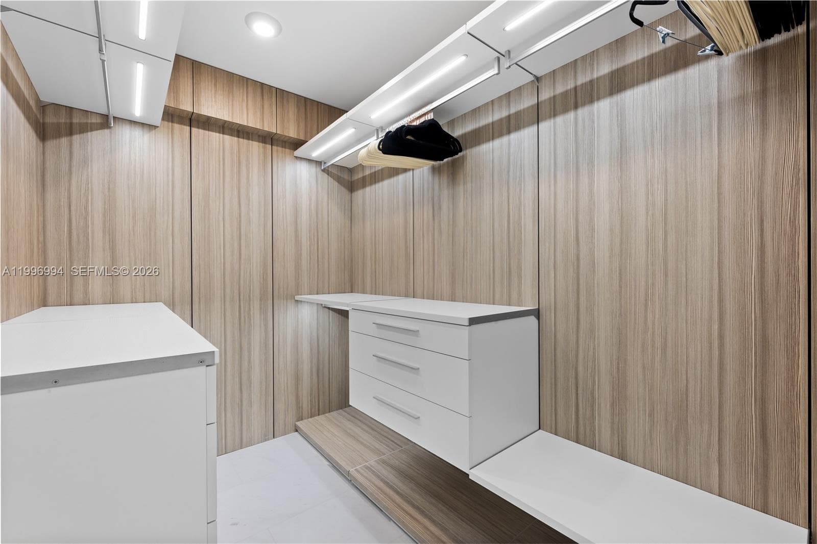 16901 Collins Ave 802 photo 22