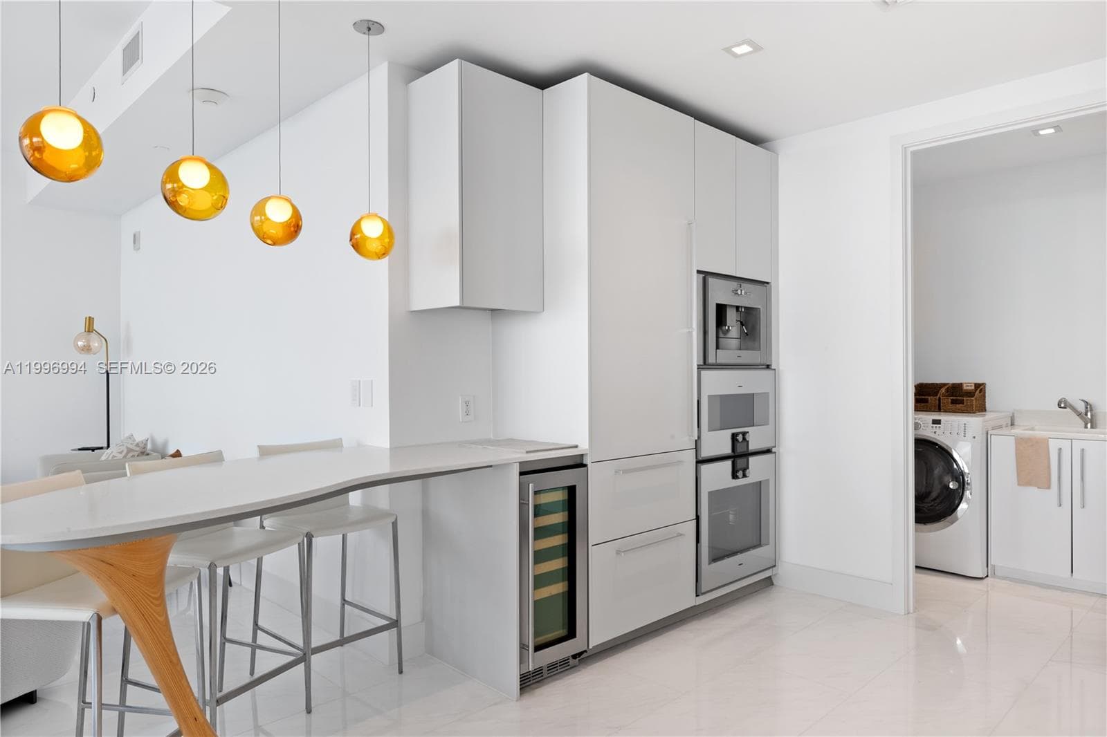 16901 Collins Ave 802 photo 9