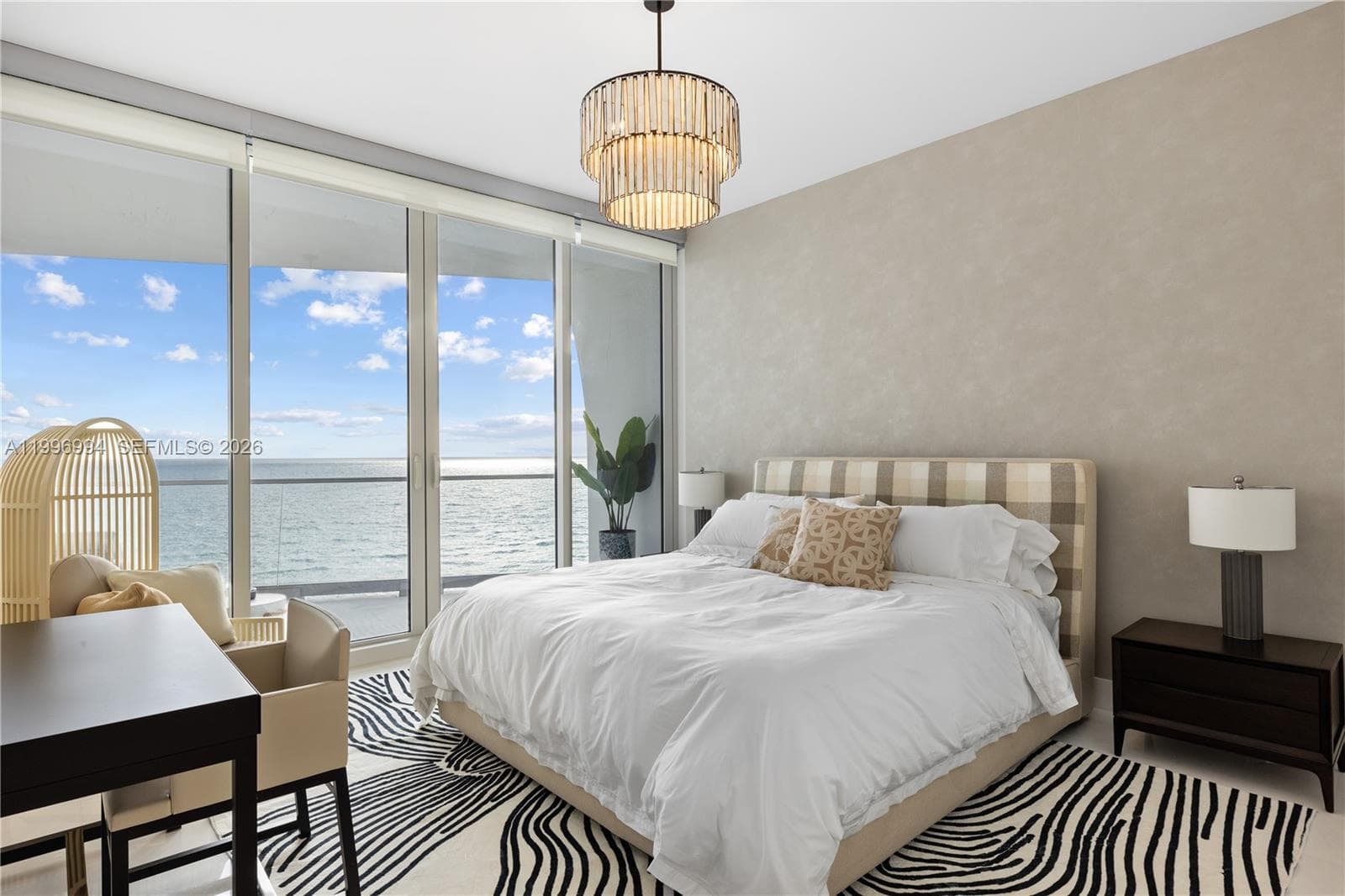 16901 Collins Ave 802 photo 24