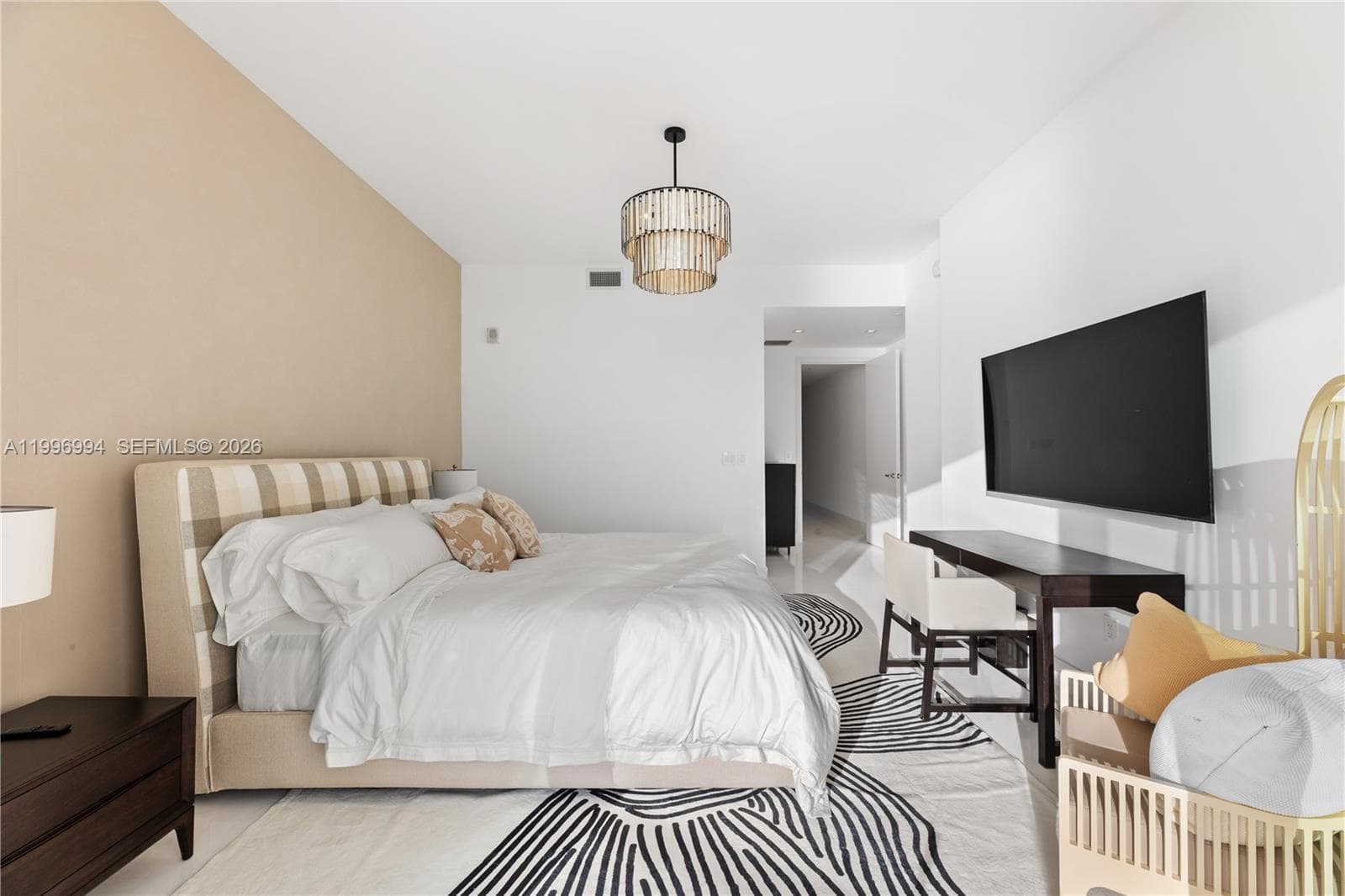 16901 Collins Ave 802 photo 19