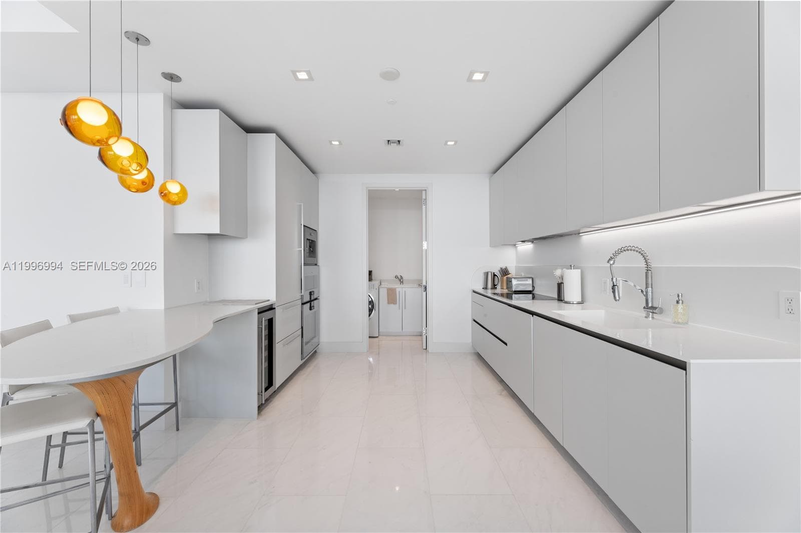 16901 Collins Ave 802 photo 8