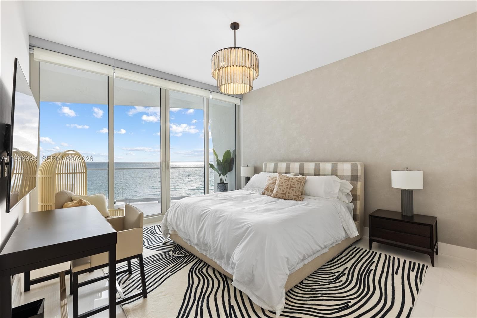 16901 Collins Ave 802 photo 25