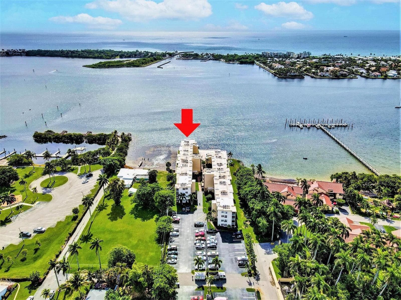 1820 New Palm Way 201 photo 3