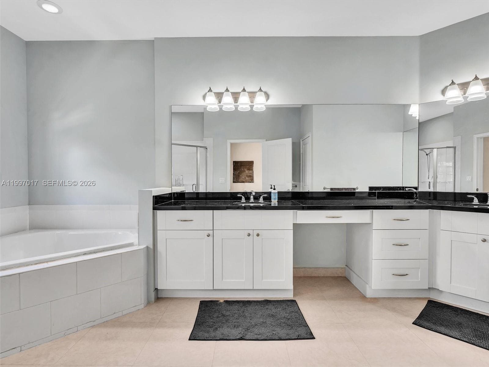 2901 Hidden Harbour St photo 20