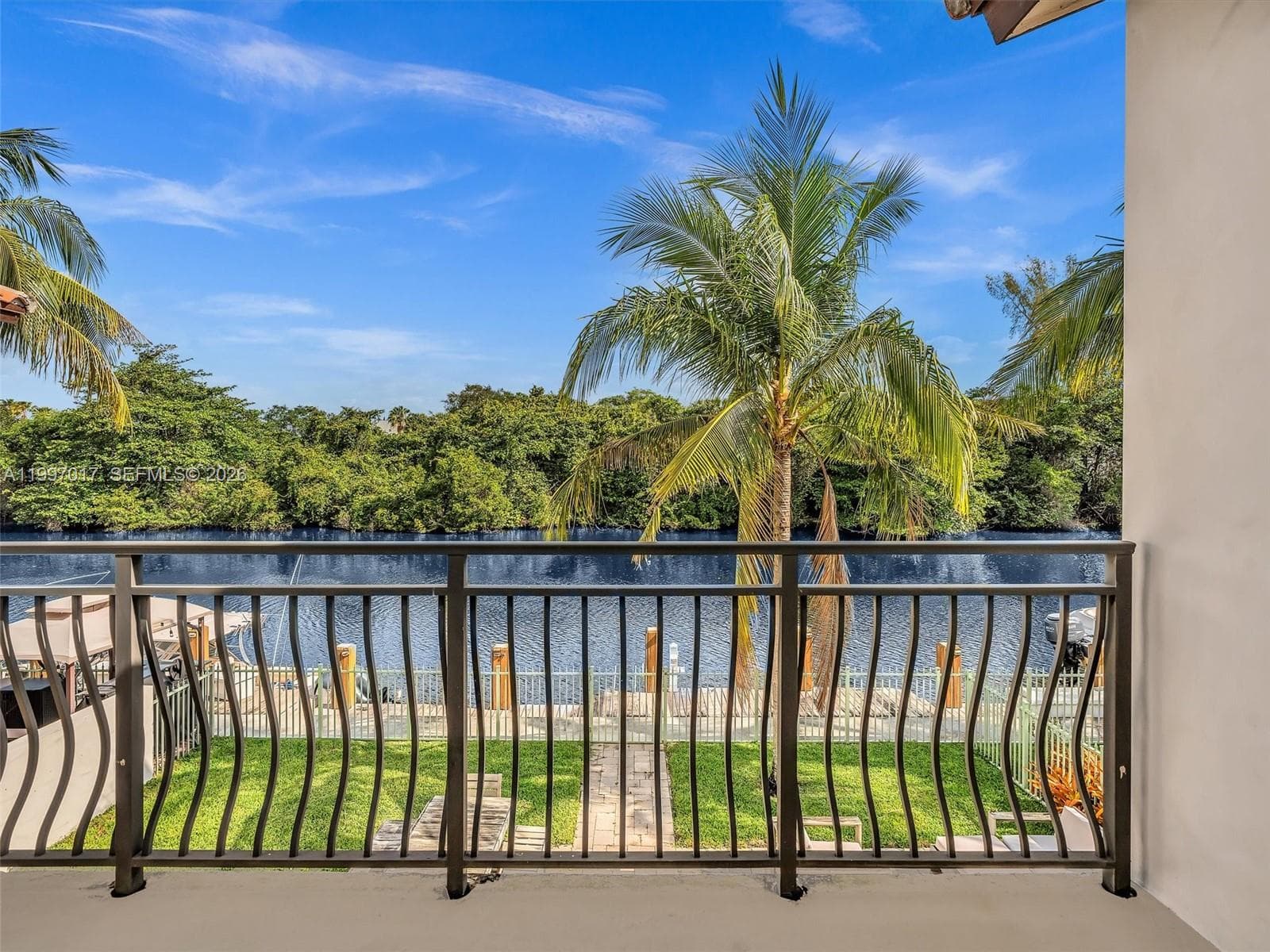 2901 Hidden Harbour St photo 18