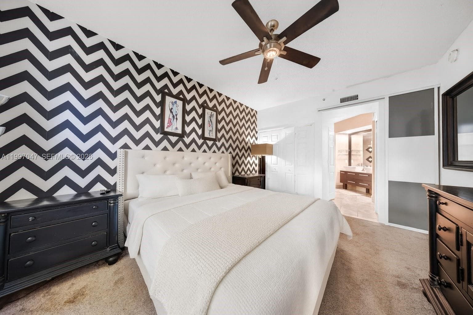 3245 184 St 13101 photo 9