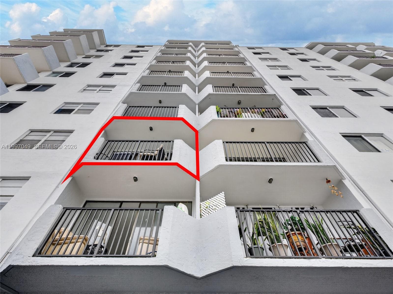 3703 166th St 302 photo 17