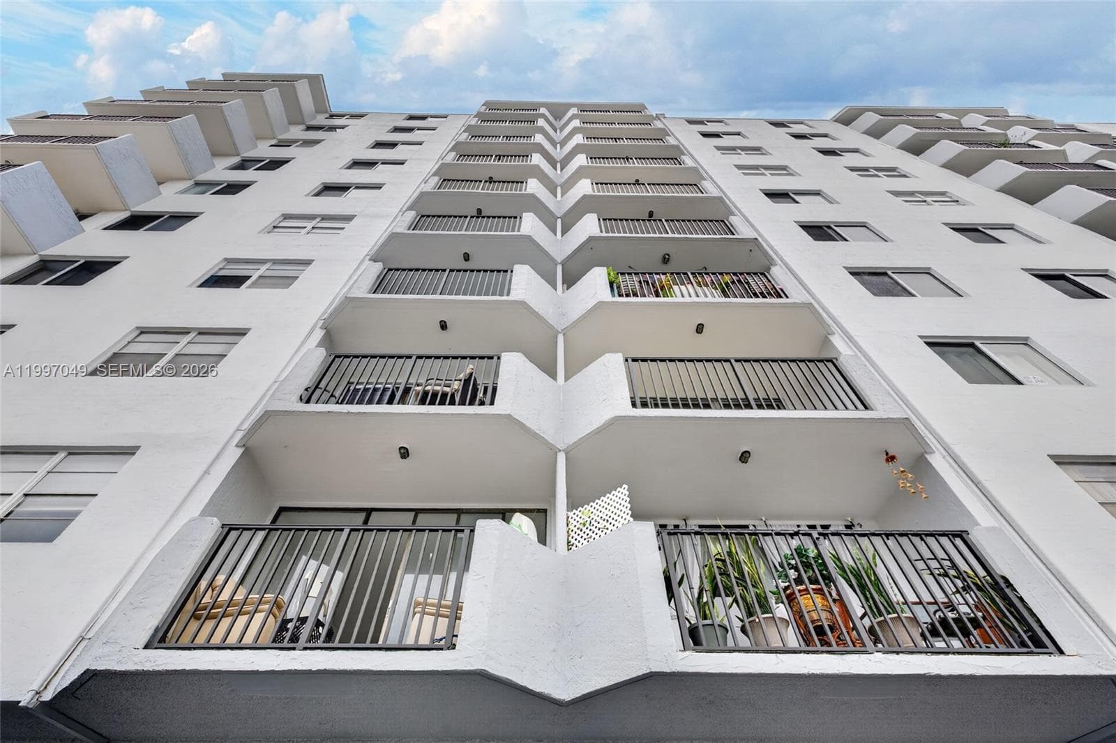 3703 166th St 302 photo 16