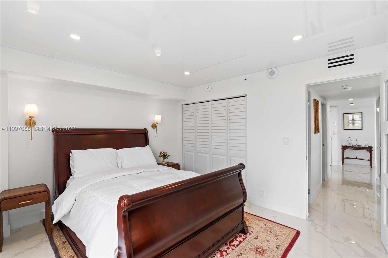 19101 36th Ct 1605 photo 23