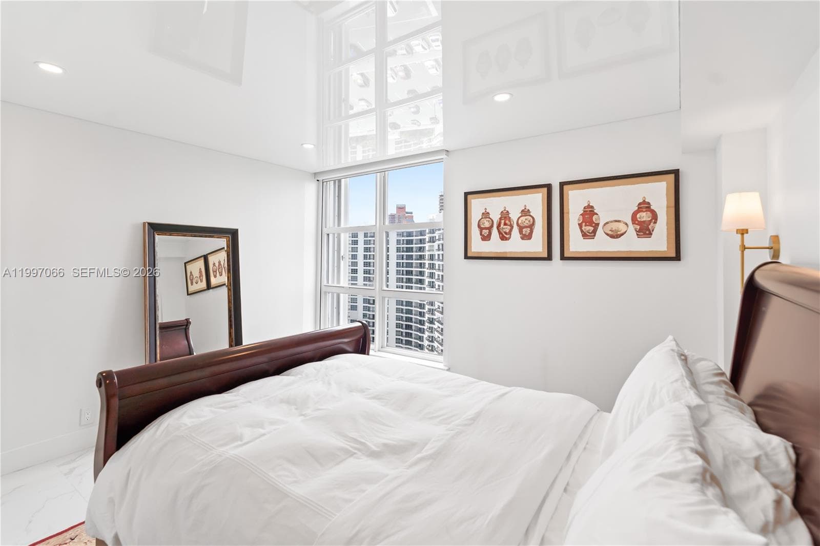 19101 36th Ct 1605 photo 22