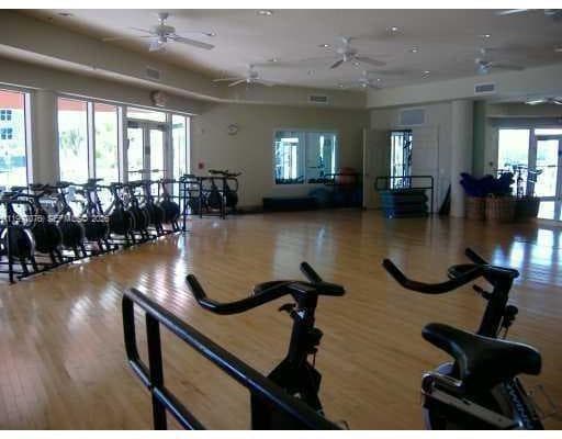 3330 190th St 1615 photo 22