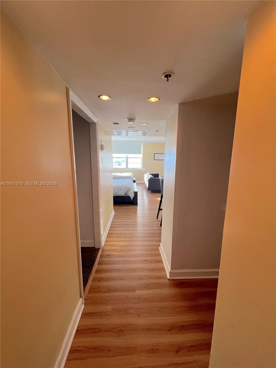 100 Lincoln Rd 1116 photo 7