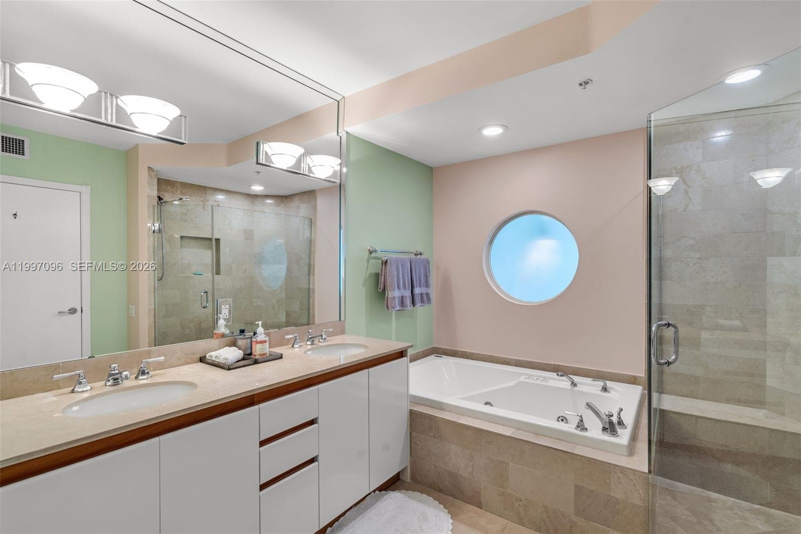 1500 Ocean Dr PH-05 photo 23