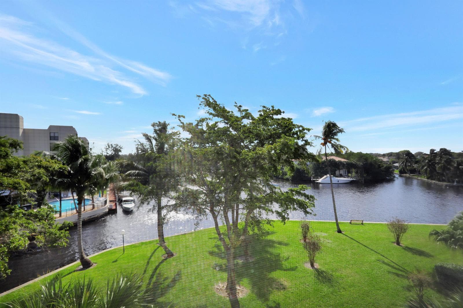 7 Royal Palm Way 404 photo 1