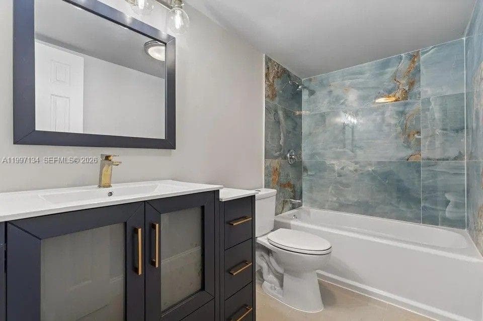 1400 54th St 102 photo 23