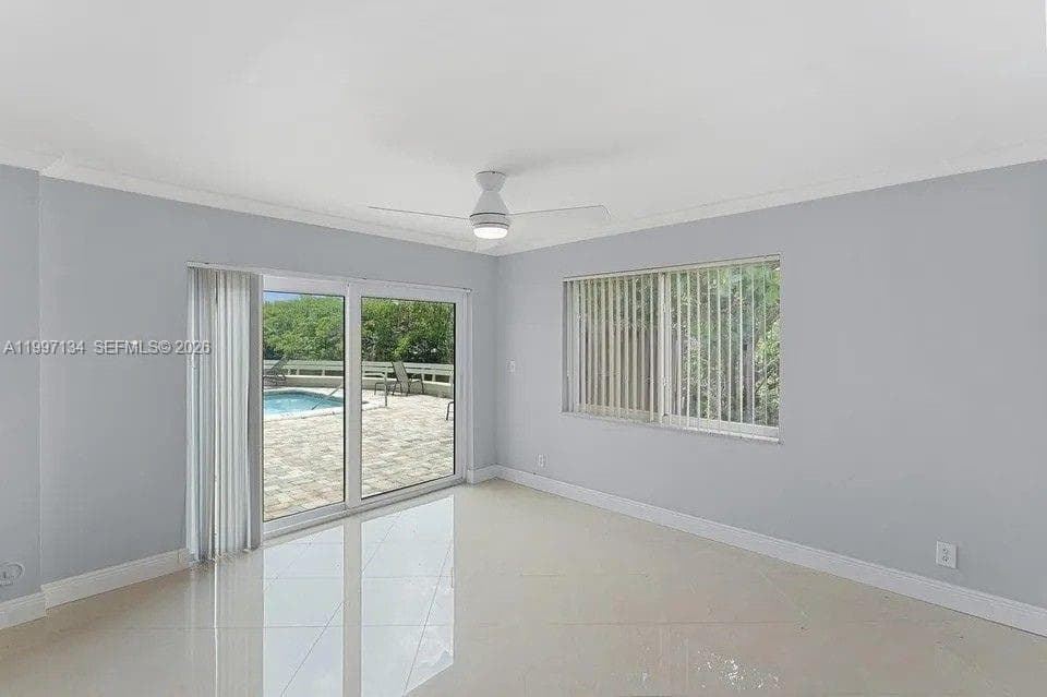 1400 54th St 102 photo 20