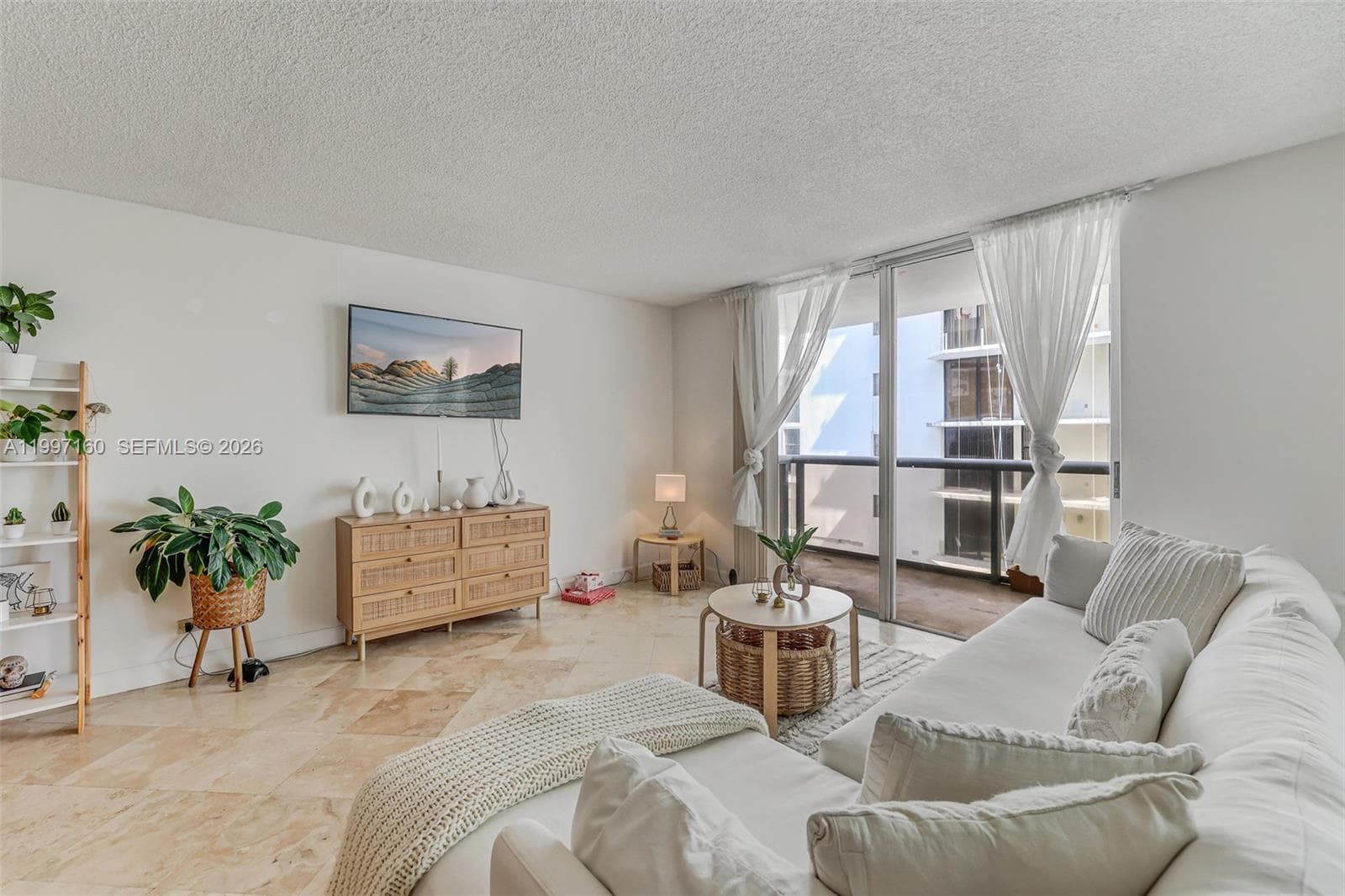 6039 Collins Ave 1607 photo 6