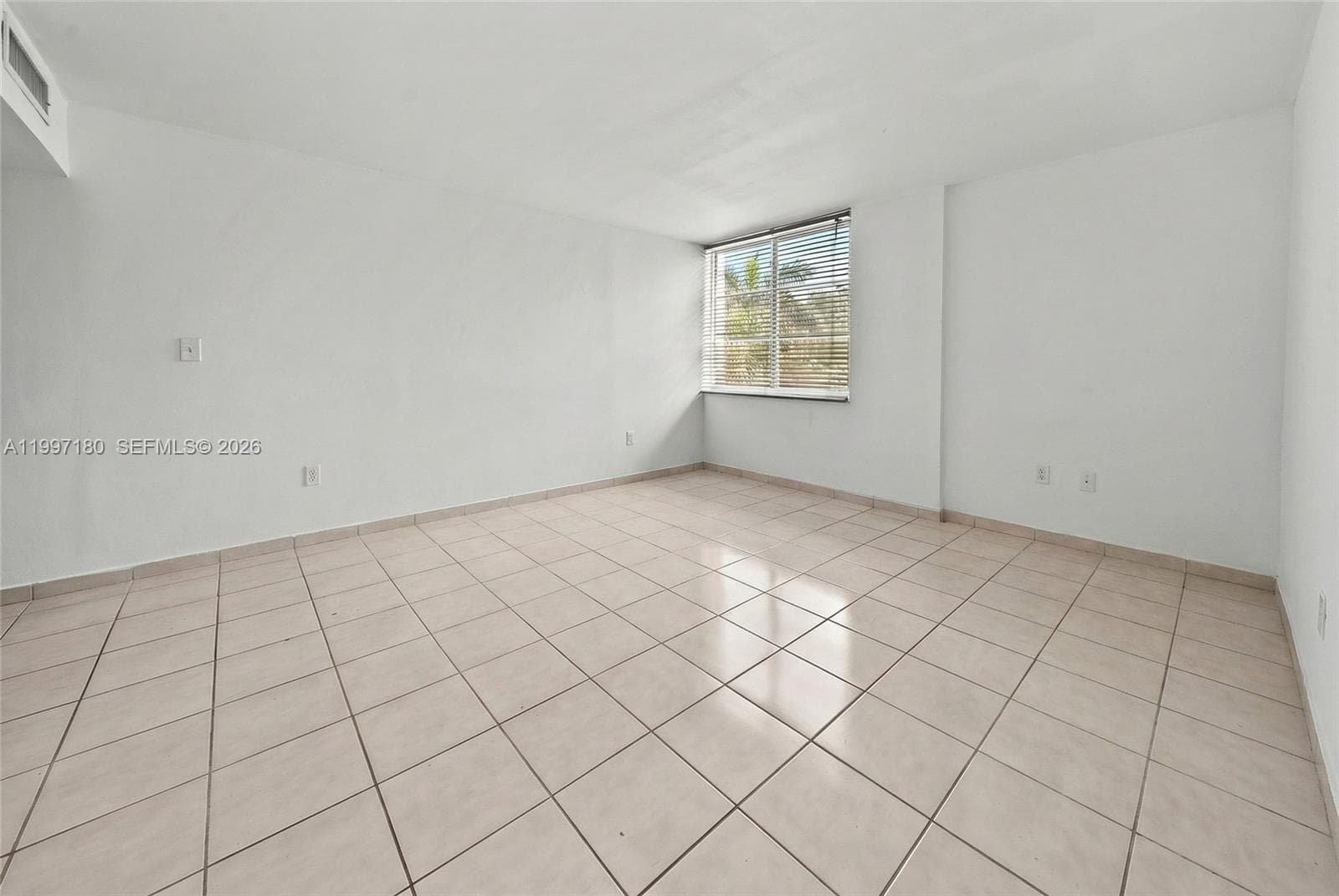 6450 Collins Ave 205 photo 20