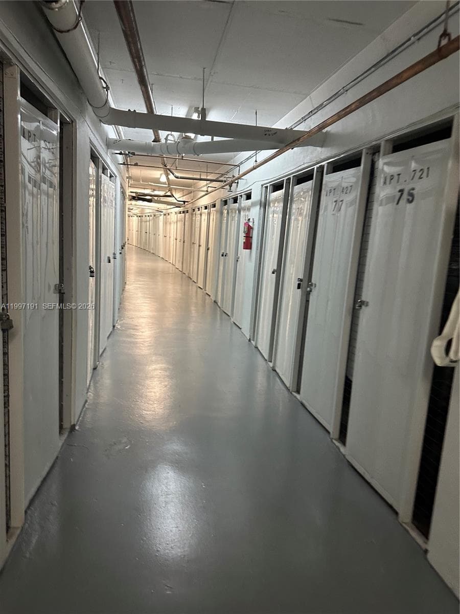 200 Diplomat Pkwy 827 photo 20