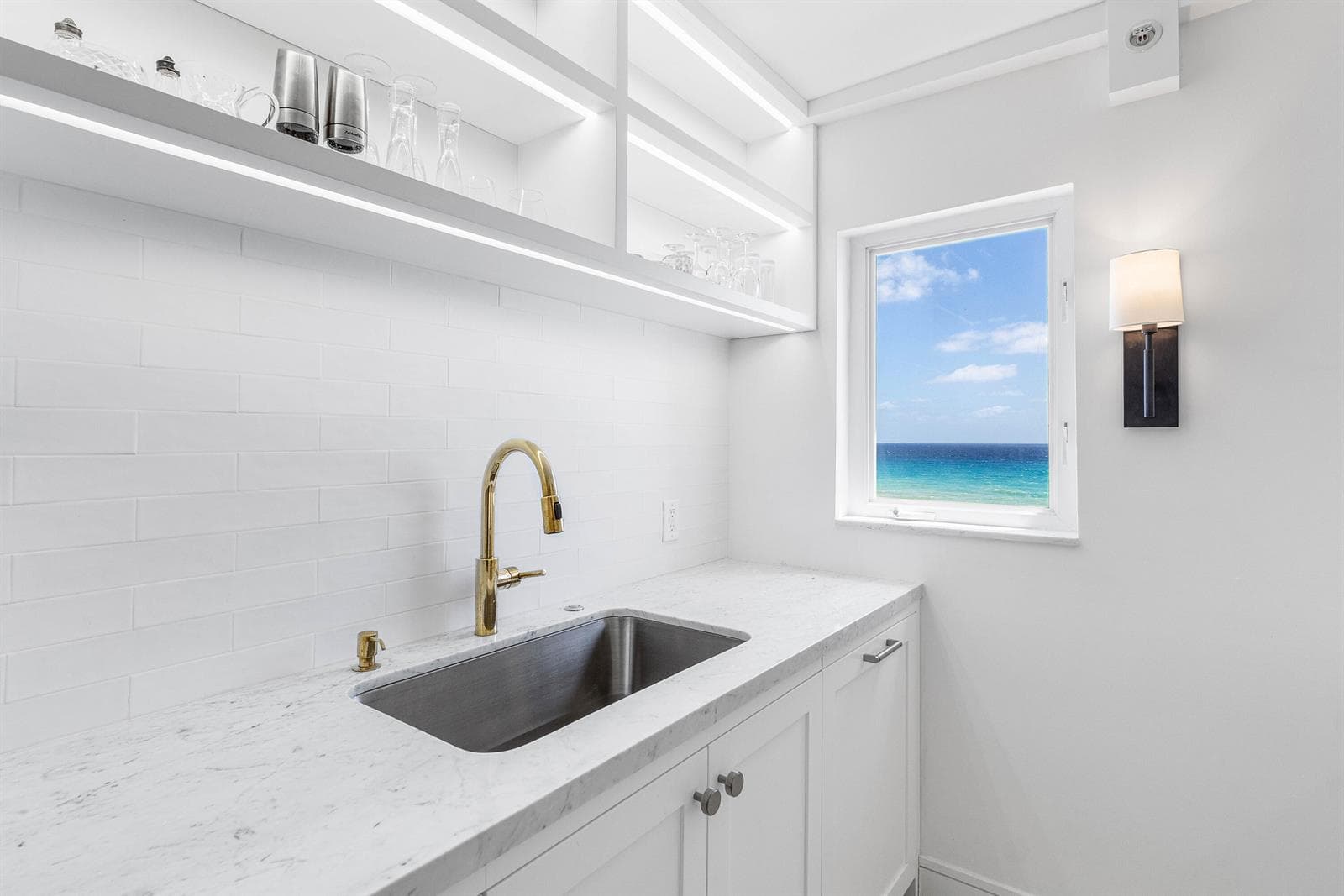 3301 S Ocean Boulevard 810 photo 9