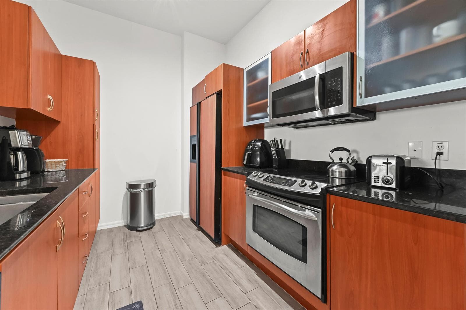 804 E Windward Way #122 photo 6