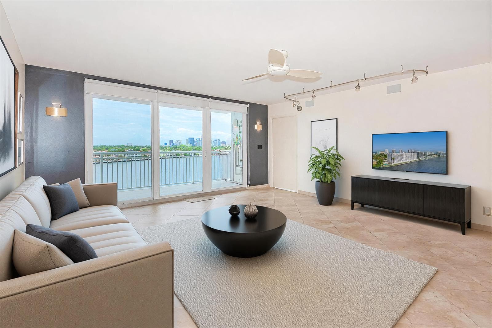 511 Bayshore Drive 707 photo 2